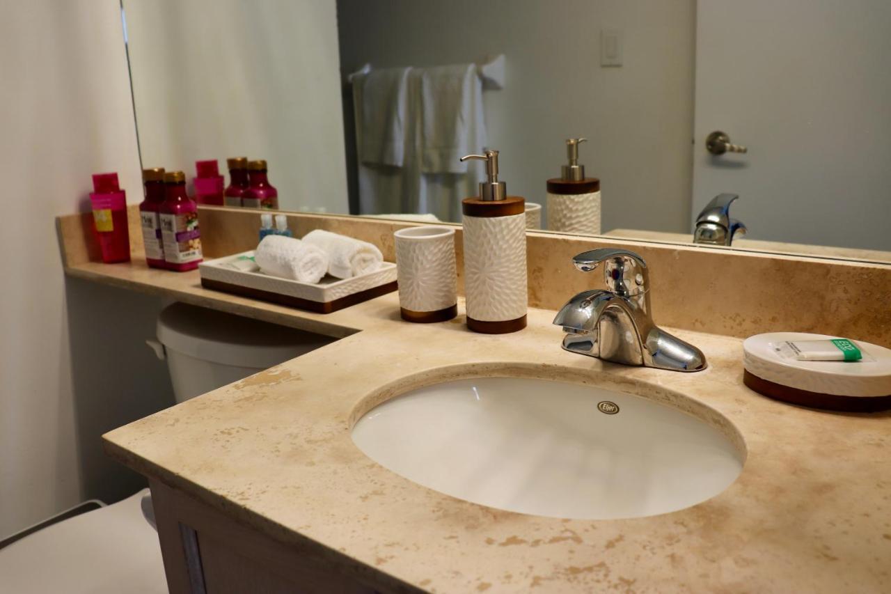 Apartment/2Bedrooms/2 Full Bathrooms/Free Parking Toronto Exterior foto