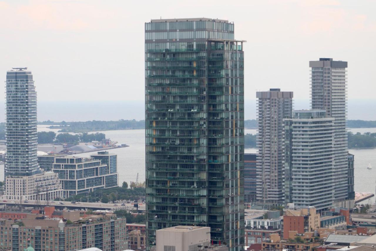 Apartment/2Bedrooms/2 Full Bathrooms/Free Parking Toronto Exterior foto